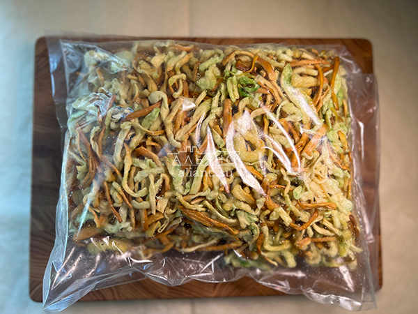 Нитка ЖАРЕНАЯ "Васаби" Oktobersnack 1 кг (сырный продукт) в Каспийске