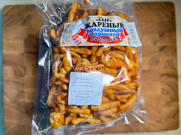 Жареный сыр "ВКУСНЯШКА" со вкусом пармезан (500 гр) в Каспийске
