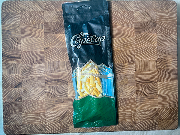 Сыр 60 гр ГОРНЫЙ СЫРОВАР (Бочонок копчёный) в Каспийске