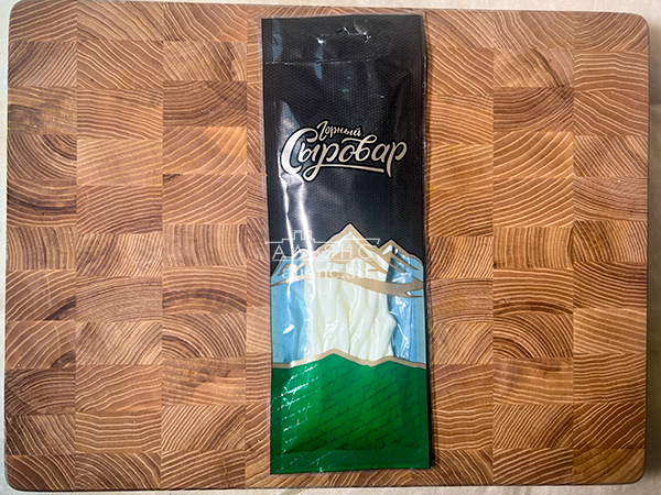 Сыр 60 гр ГОРНЫЙ СЫРОВАР (Нити) в Каспийске