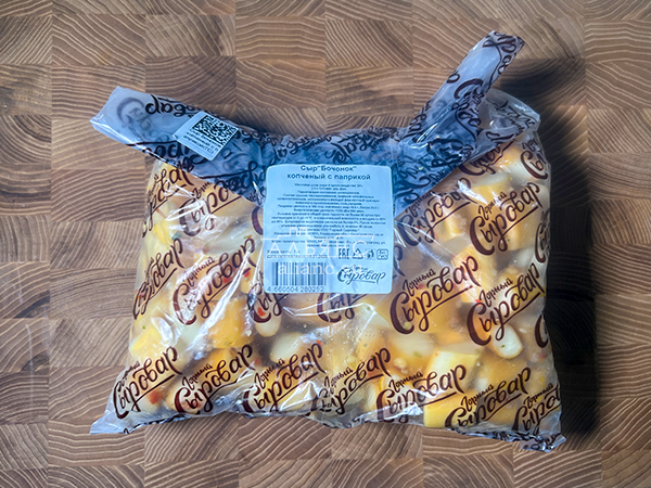 Сыр 1 кг ГОРНЫЙ СЫРОВАР (Бочонок копчёный с паприкой) в Каспийске